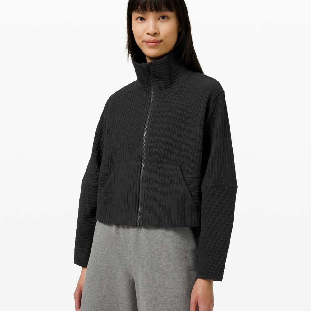 Lululemon cropped textured jacket